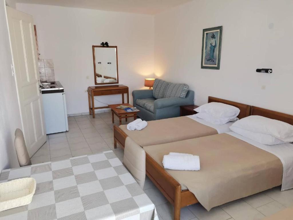 Pantheon Apartments Kos Town Cidade de Kos Exterior foto