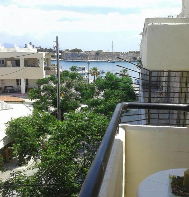 Pantheon Apartments Kos Town Cidade de Kos Exterior foto